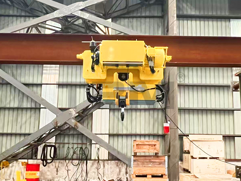 Nuclear Power Hoist